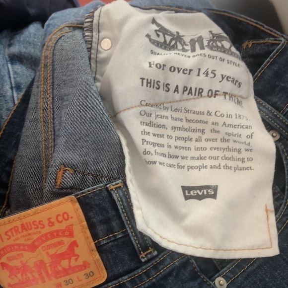 Levi’s  513 Slim Straight 30/30 Medium Wash Jeans - Picture 10 of 10